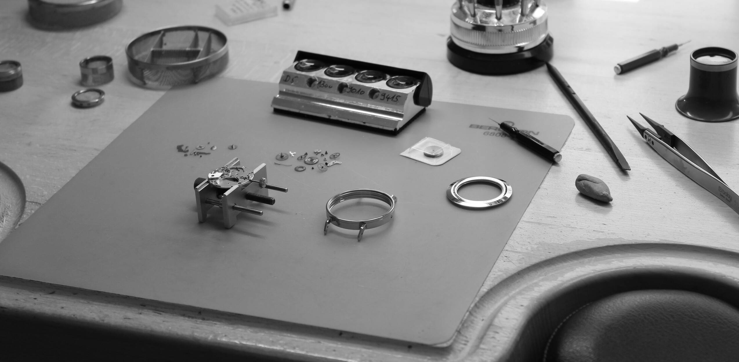 Armbanduhr Reparatur